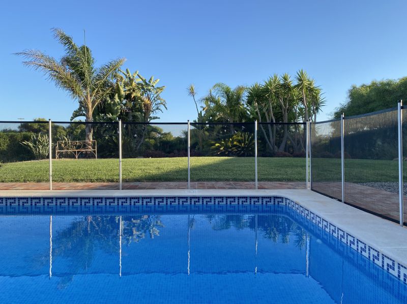 Pool Safety Fence Installation Service